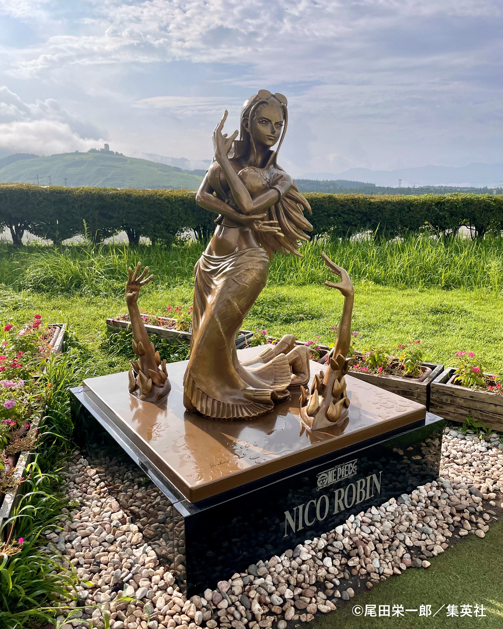 銅像 ONE PIECE 麦わらの一味像 ひとつなぎバスツアー運行開始決定！ | 施設