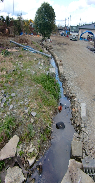 湧水地　水路の変位の画像