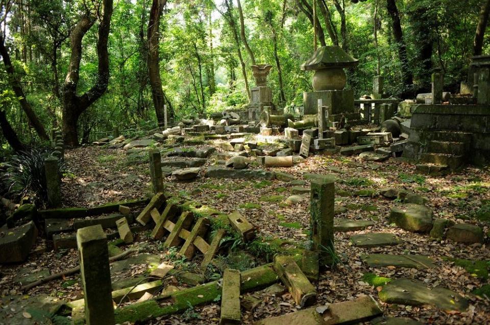 細川家墓地の画像